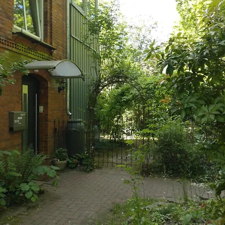Zum Garten *